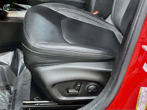 Used 2022 Jeep Renegade Limited AWD/4WD image 19