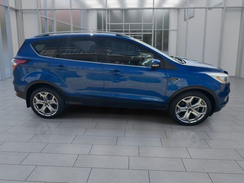 Used 2017 Ford Escape Titanium w/ Equipment Group 301A image 9