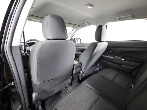 Used 2021 Mitsubishi Outlander Sport SE FWD image 16
