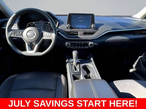 Used 2022 Nissan Altima 2.5 SV FWD image 8