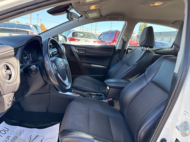 Used 2018 Toyota Corolla SE FWD image 21