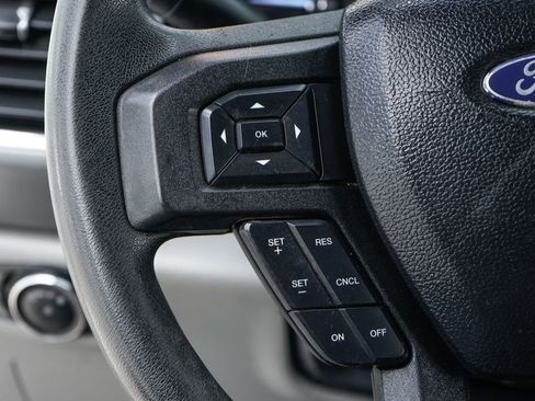 Used 2017 Ford F250 XLT AWD/4WD image 20