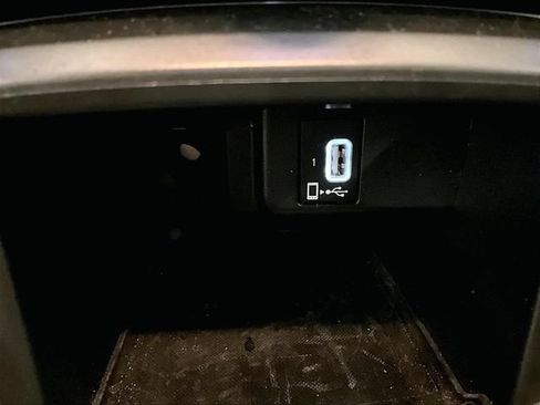 Used 2019 Honda Accord EX image 31
