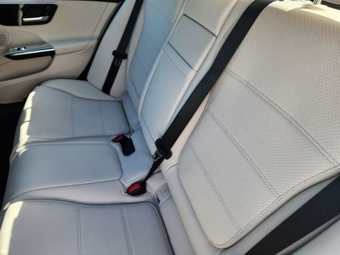 New 2026 Mercedes-Benz C 300 4MATIC Sedan image 12