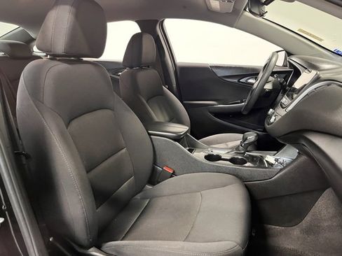 Used 2023 Chevrolet Malibu LT image 10