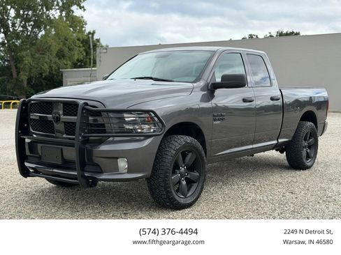 Used 2019 RAM 1500 Express w/ Express Value Package AWD/4WD image 1