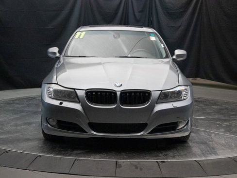 Used 2011 BMW 328i xDrive Sedan image 4