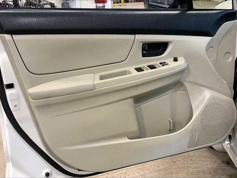 Used 2012 Subaru Impreza 2.0i image 22