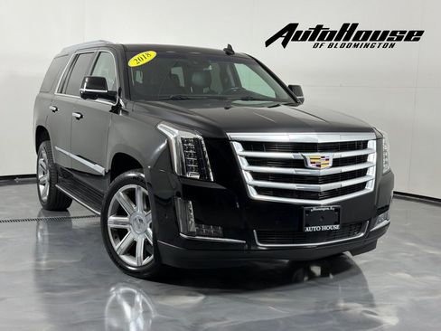 Used 2018 Cadillac Escalade Premium Luxury AWD/4WD image 1
