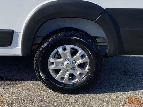 Used 2025 RAM ProMaster 2500 w/ Quick Order Package 22G SLT image 23