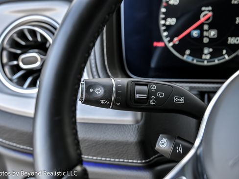 Used 2024 Mercedes-Benz G 550 image 38