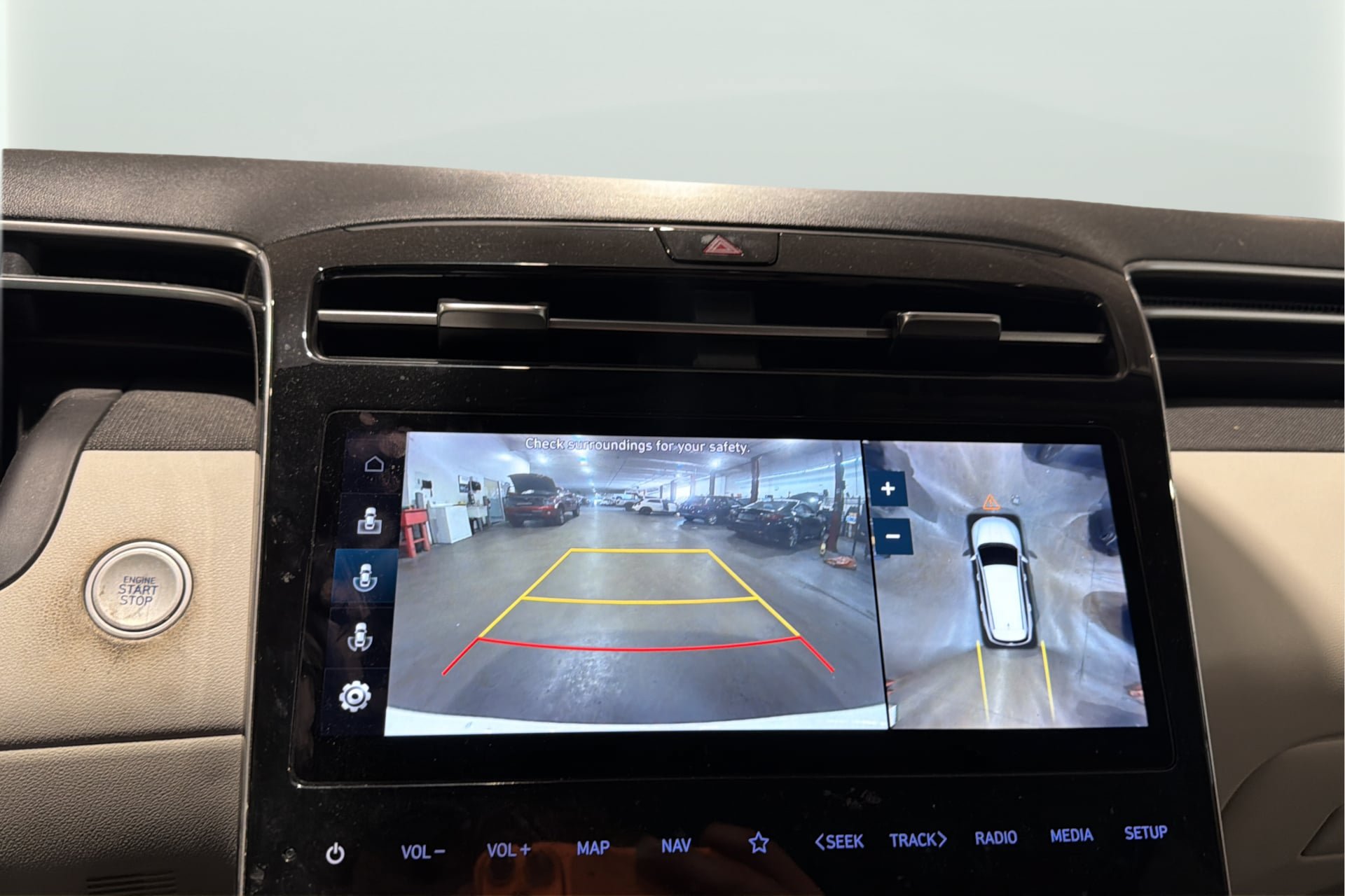 Used 2023 Hyundai Tucson Limited AWD/4WD image 32