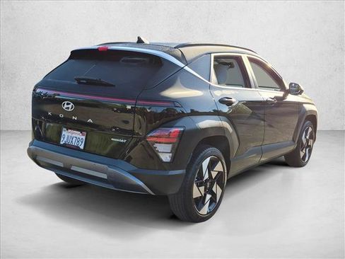 Used 2024 Hyundai Kona Limited AWD/4WD image 5