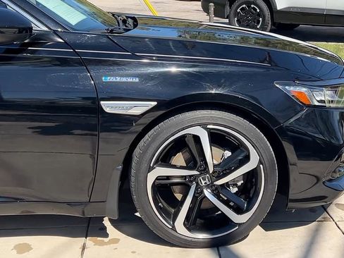 Used 2022 Honda Accord Sport image 14