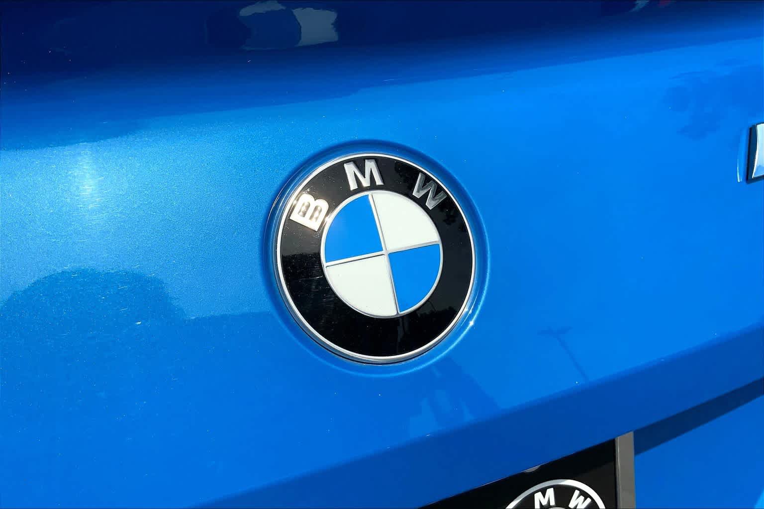 Used 2020 BMW Z4 M40i w/ Driving Assistance Package RWD image 26