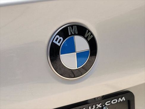 Used 2024 BMW 530i RWD image 8