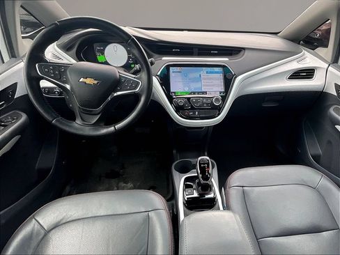 Used 2021 Chevrolet Bolt Premier w/ Infotainment Package FWD image 7