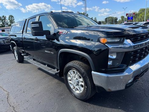 Used 2020 Chevrolet Silverado 2500 LT w/ True North Edition AWD/4WD image 12
