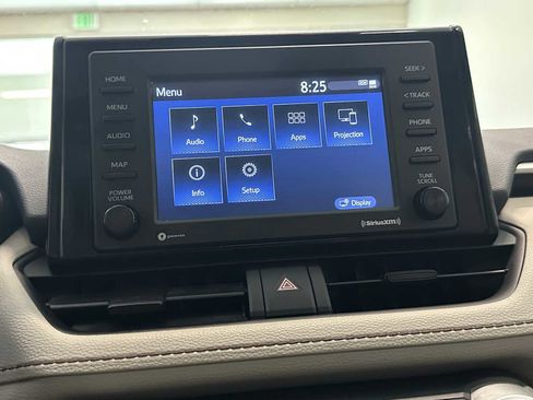Certified 2020 Toyota RAV4 XLE w/ Convenience Package AWD/4WD image 20