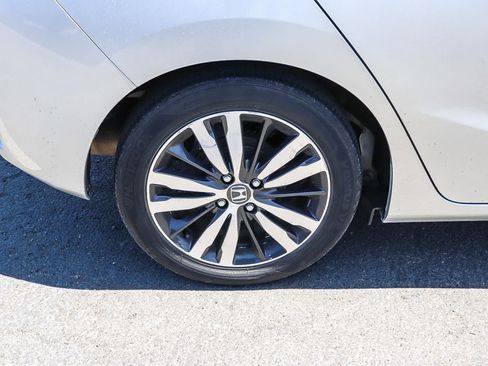 Used 2016 Honda Fit EX image 14