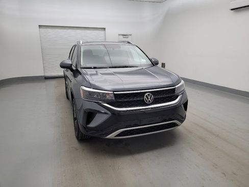 Used 2022 Volkswagen Taos SE AWD/4WD image 14