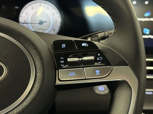 New 2026 Hyundai Elantra Limited image 23