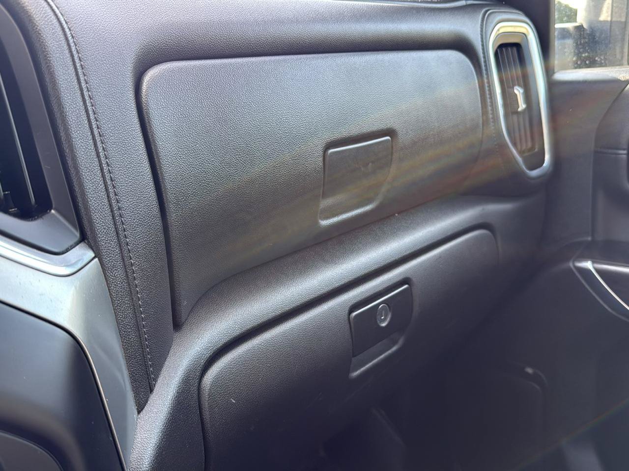 Used 2022 Chevrolet Silverado 3500 LTZ AWD/4WD image 17