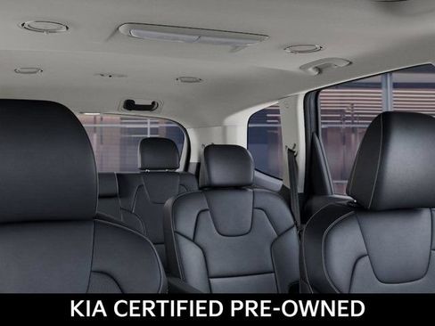 Certified 2025 Kia Telluride S FWD image 27