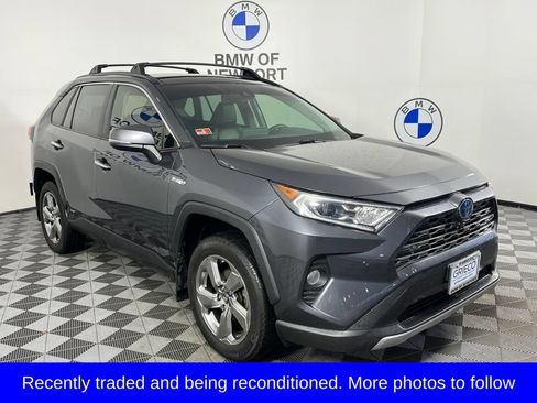Used 2019 Toyota RAV4 Limited AWD/4WD image 1