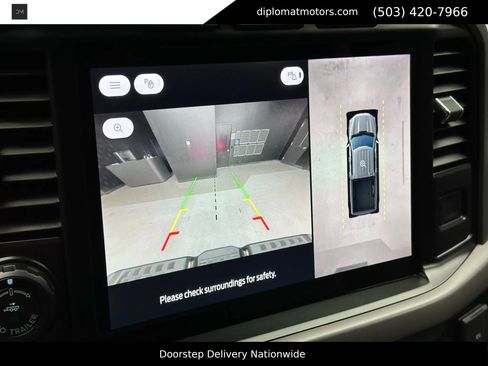 Used 2024 Ford F150 Lightning XLT image 36