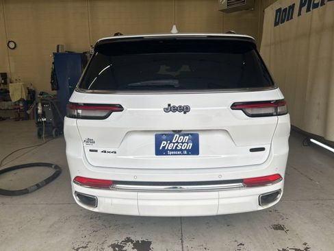 Used 2023 Jeep Grand Cherokee L Overland image 5