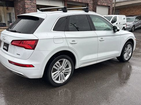 Used 2019 Audi Q5 2.0T Premium Plus w/ Premium Plus Package AWD/4WD image 16