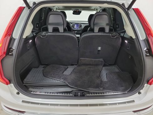 Used 2022 Volvo XC90 T6 Inscription w/ Advanced Package image 10