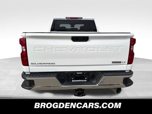 Used 2025 Chevrolet Silverado 2500 LT w/ Convenience Package AWD/4WD image 7