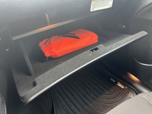 Used 2022 Dodge Challenger GT w/ Blacktop Package image 13