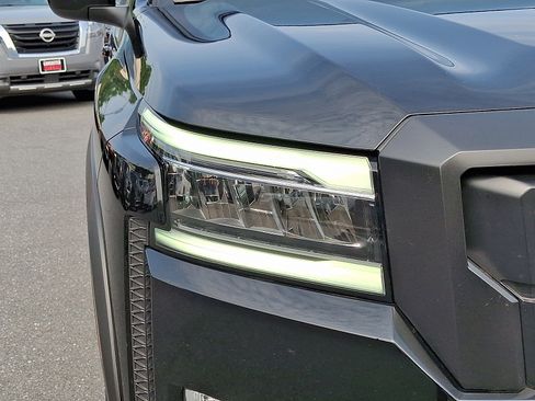 Certified 2023 Nissan Frontier PRO-4X w/ Tow Package image 10