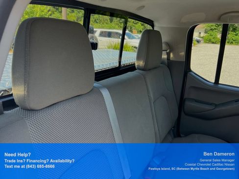 Used 2019 Nissan Frontier SV AWD/4WD image 18