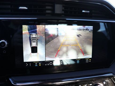 Used 2023 GMC Sierra 1500 AT4 w/ AT4 Premium Package image 23