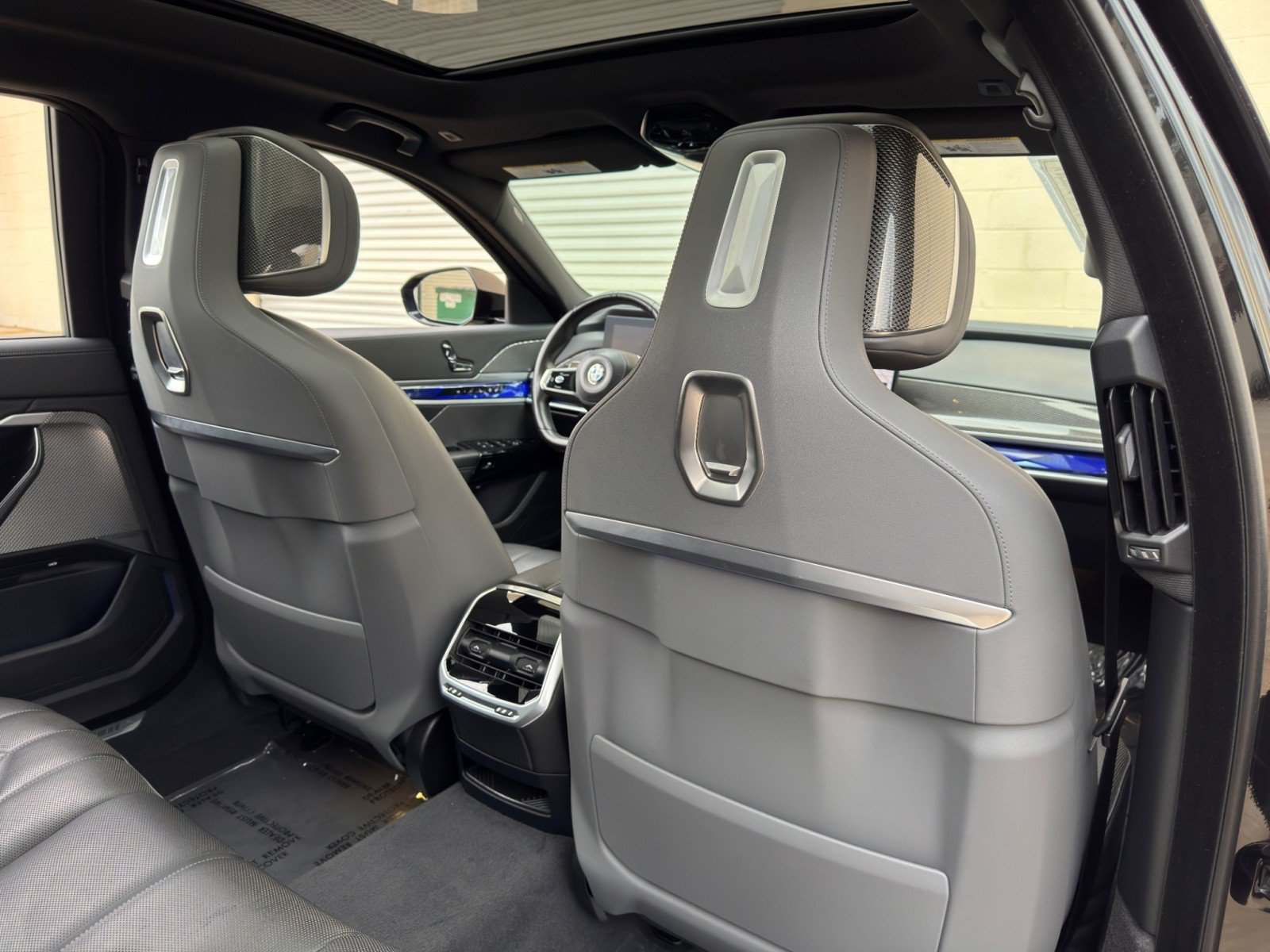 Used 2023 BMW 740i RWD image 49