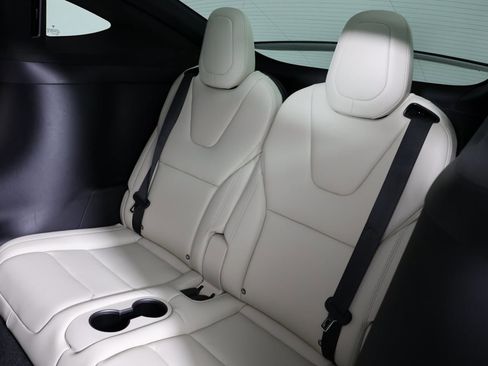 Used 2019 Tesla Model X Performance image 12