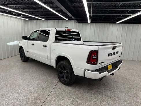 Used 2026 RAM 1500 Lone Star AWD/4WD image 4