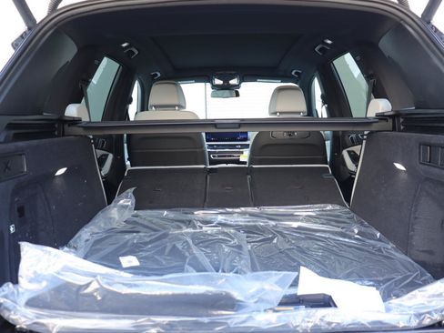 New 2026 BMW X5 sDrive40i w/ Climate Comfort Package RWD image 16