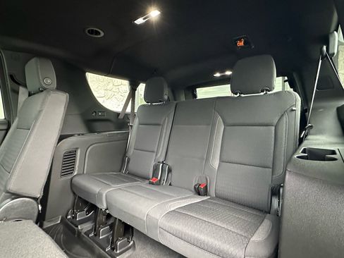 Used 2022 GMC Yukon XL SLE w/ Max Trailering Package image 13