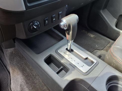 Used 2012 Nissan Xterra PRO-4X w/ Pro-4x Leather Pkg image 15