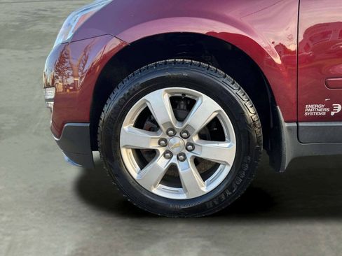 Used 2017 Chevrolet Traverse LT w/ Style and Technology Package AWD/4WD image 35