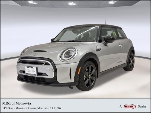 Used 2024 MINI Cooper SE FWD image 1