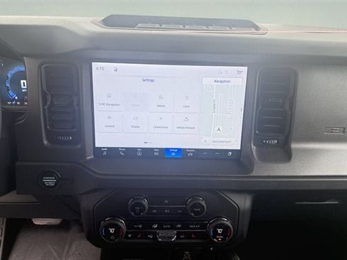 New 2026 Ford Bronco Badlands AWD/4WD image 14