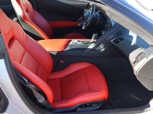 Used 2015 Chevrolet Corvette Stingray Coupe w/ 2LT Preferred Equipment Group image 31