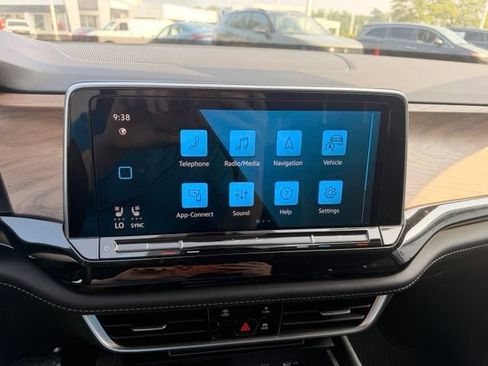 Certified 2024 Volkswagen Atlas SE AWD/4WD image 23