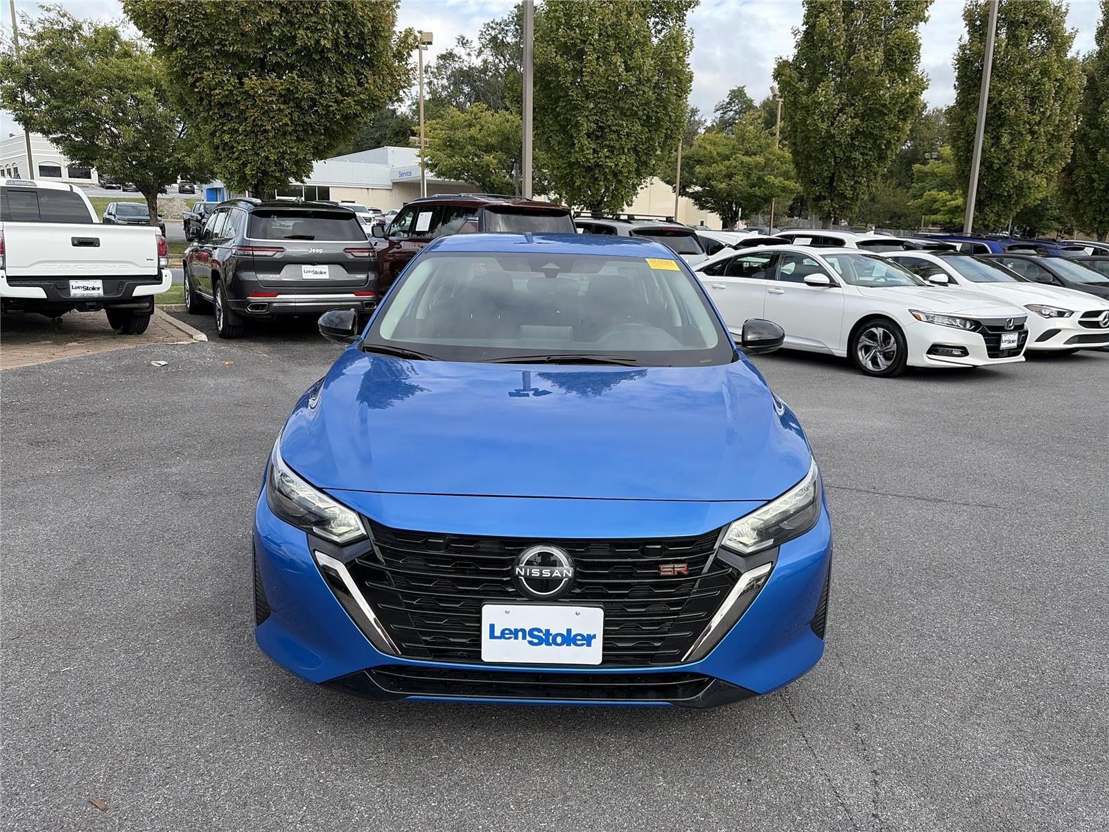 Used 2025 Nissan Sentra SR FWD image 8